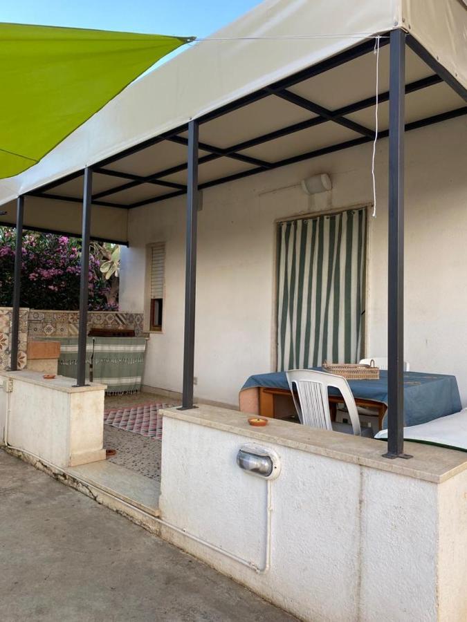 La Casa Del Gelso Appartement Tonnara di Bonagia Buitenkant foto